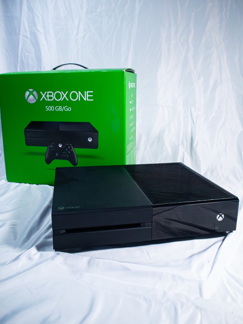 Xbox One Console Includes Wireless Volcano Shadow Red Controller